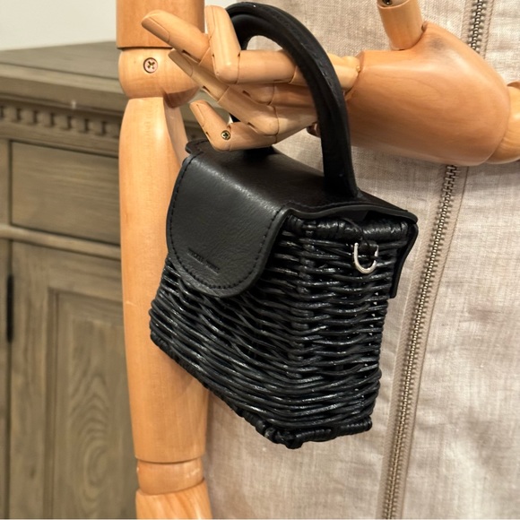 Wicker Wings Micro Babing Crossbody Handbag NWT - Picture 14 of 16